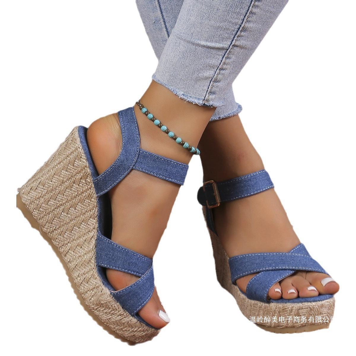 Chique Orthopedische Sandalen met Uniek Ontwerp