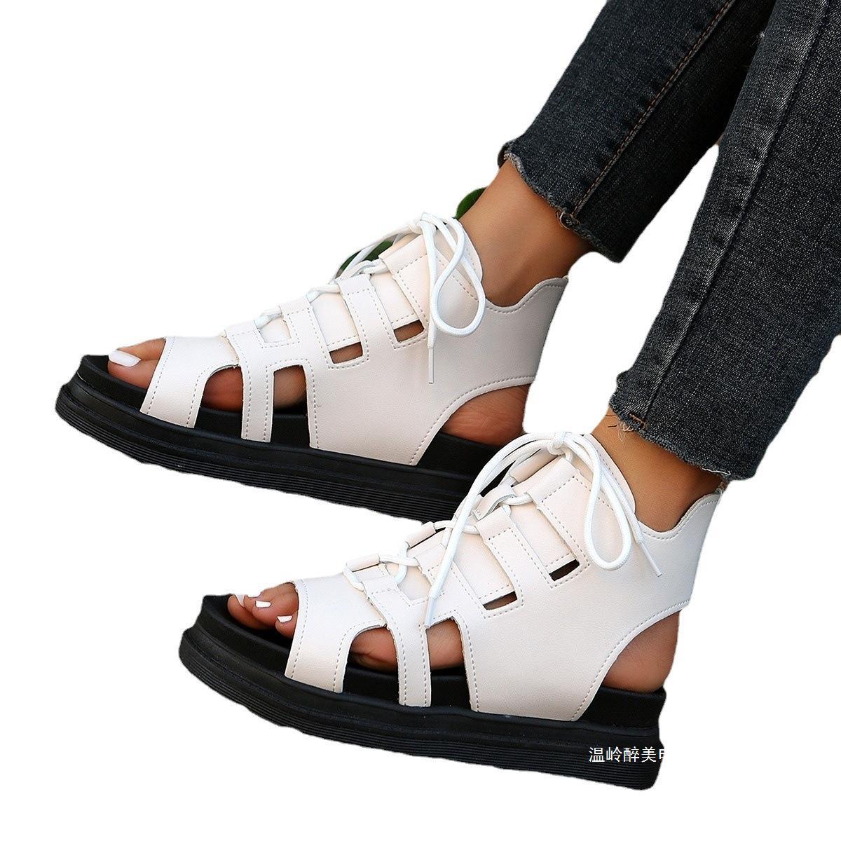 Chique Orthopedische Sandalen met Uniek Ontwerp