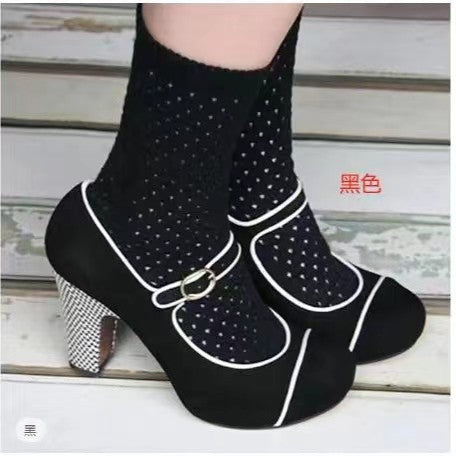 Sierlijke Orthopedische Schoenen voor Moderne Look