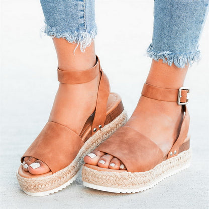 Chique Orthopedische Sandalen met Uniek Ontwerp