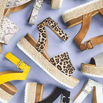 Chique Orthopedische Sandalen met Uniek Ontwerp