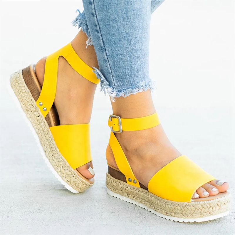 Chique Orthopedische Sandalen met Uniek Ontwerp