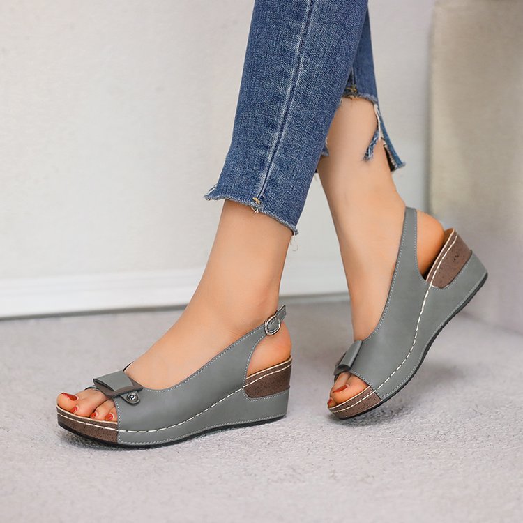 Sierlijke Orthopedische Sandalen voor Moderne Look