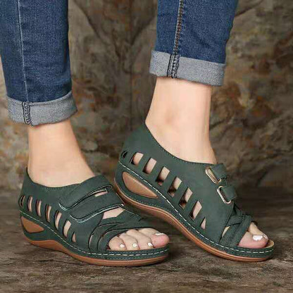 Chique Orthopedische Sandalen met Uniek Ontwerp