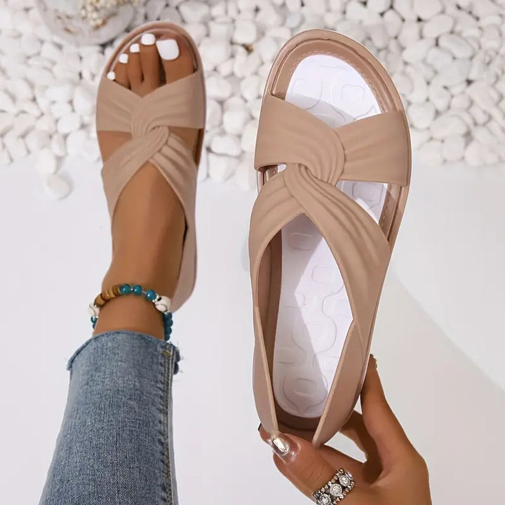 Duurzame en ondersteunende orthopedische zomersandalen