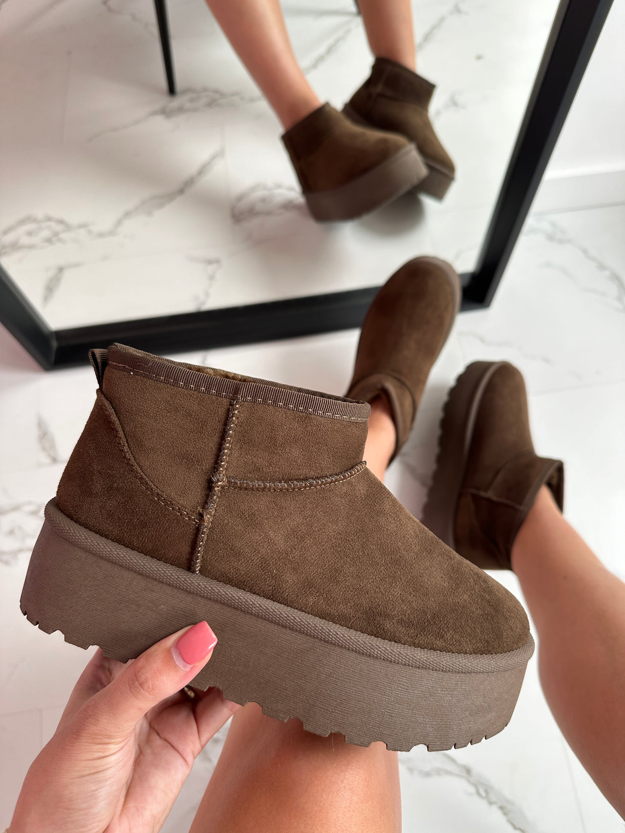 Sierlijke Orthopedische Laarzen voor Moderne Look