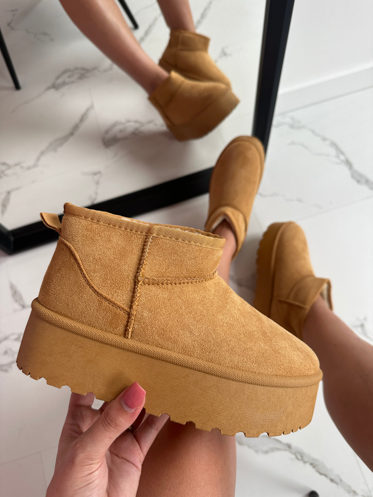 Sierlijke Orthopedische Laarzen voor Moderne Look