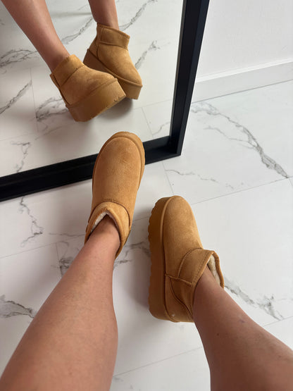 Sierlijke Orthopedische Laarzen voor Moderne Look