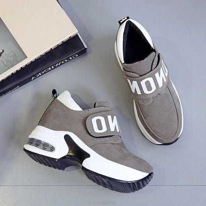 Modieuze en ondersteunende orthopedische Schoenen