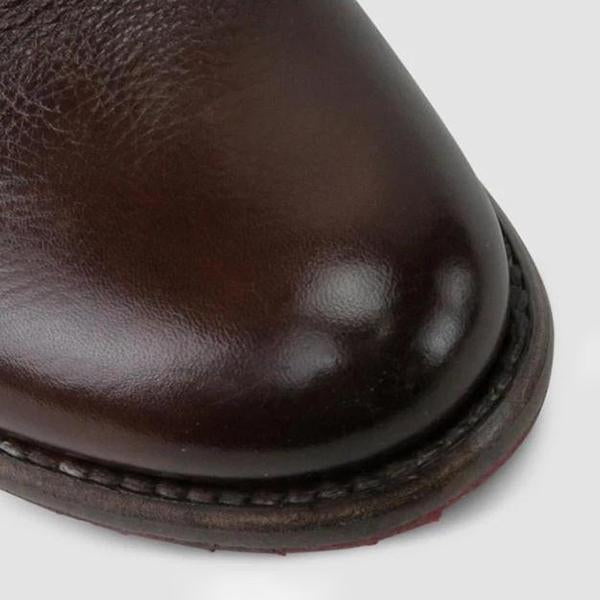 Modieus ondersteunend orthopedisch schoeisel