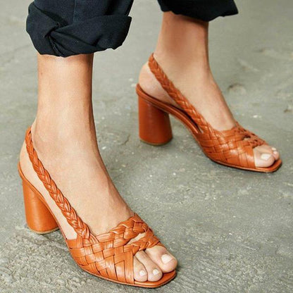 Elegante hoge hakken vintage sandalen