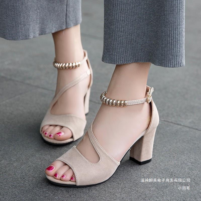 Chique Orthopedische Sandalen met Uniek Ontwerp