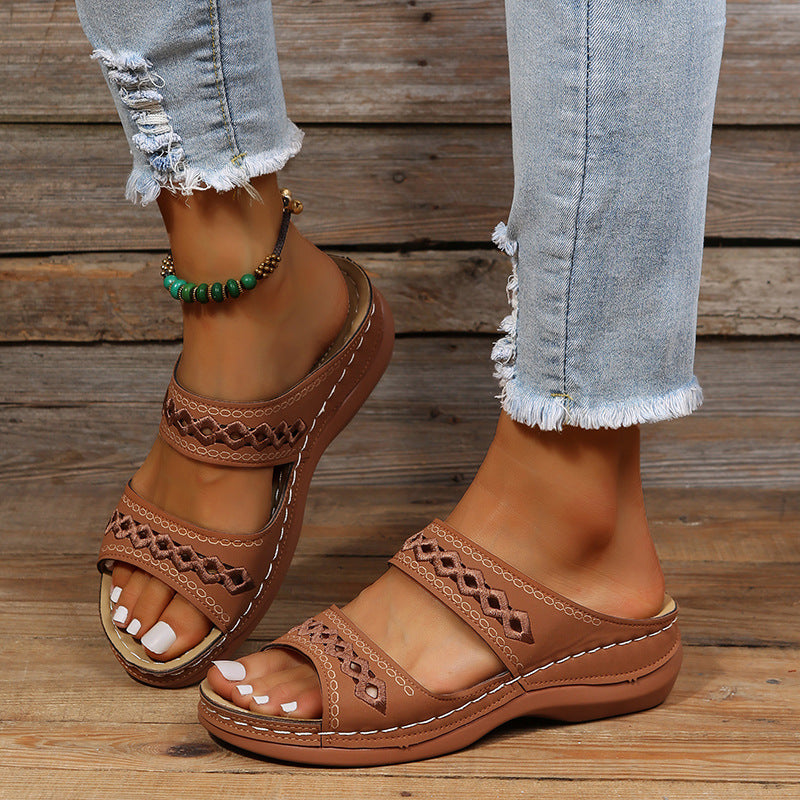 Sierlijke Orthopedische Sandalen voor Moderne Look