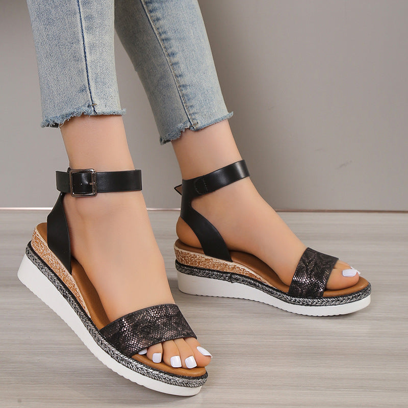 Chique Orthopedische Sandalen met Uniek Ontwerp