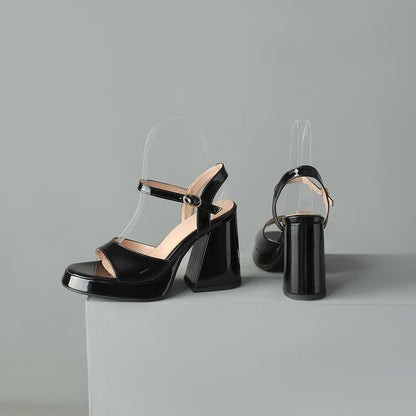 Sierlijke Orthopedische Sandalen voor Moderne Look