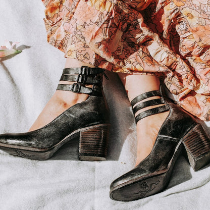 Chique Orthopedische Schoenen met Uniek Ontwerp