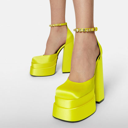 Sierlijke Orthopedische Sandalen voor Moderne Look