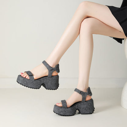 Prachtig Vervaardigde Orthopedische Sandalen