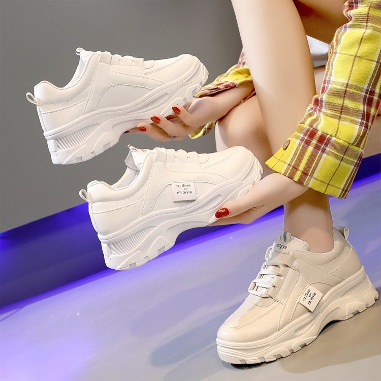 Chique Orthopedische Schoenen met Uniek Ontwerp