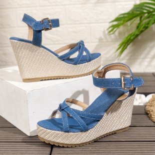 Chique Orthopedische Sandalen met Uniek Ontwerp