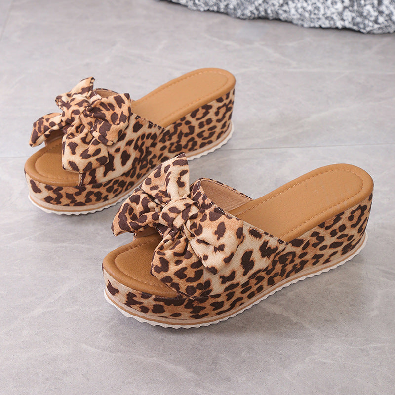 Chique Orthopedische Sandalen met Uniek Ontwerp