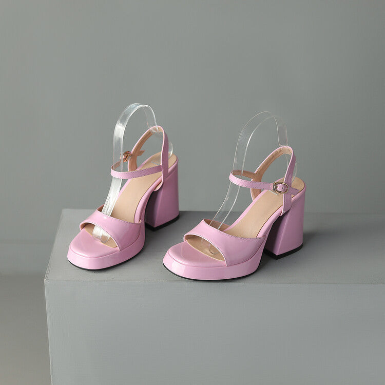 Sierlijke Orthopedische Sandalen voor Moderne Look