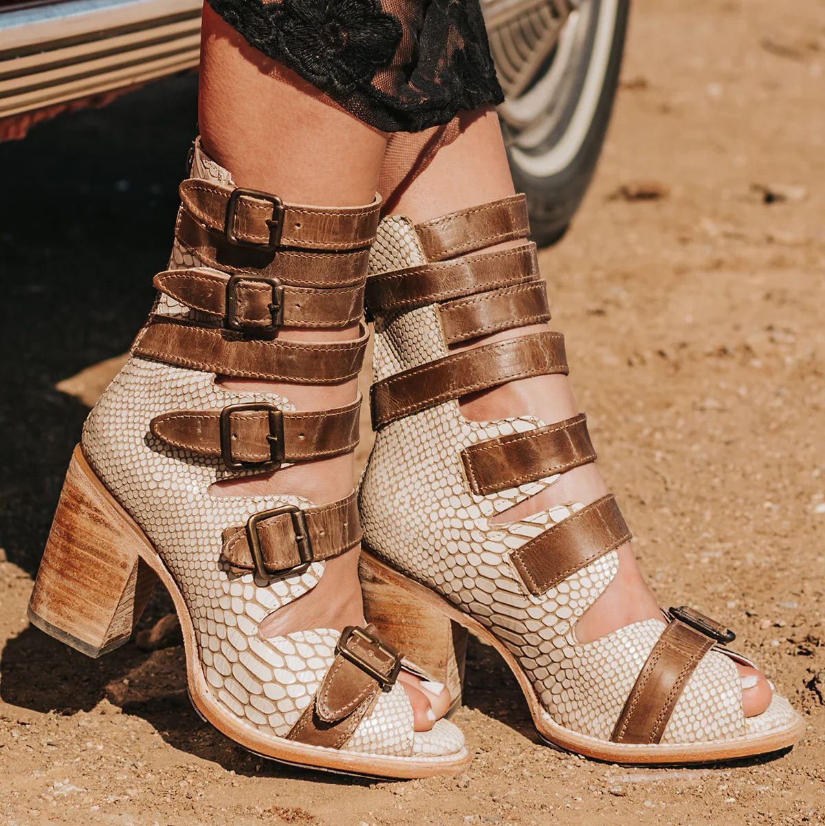 Klassieke Orthopedische Sandalen met Tijdloze Stijl
