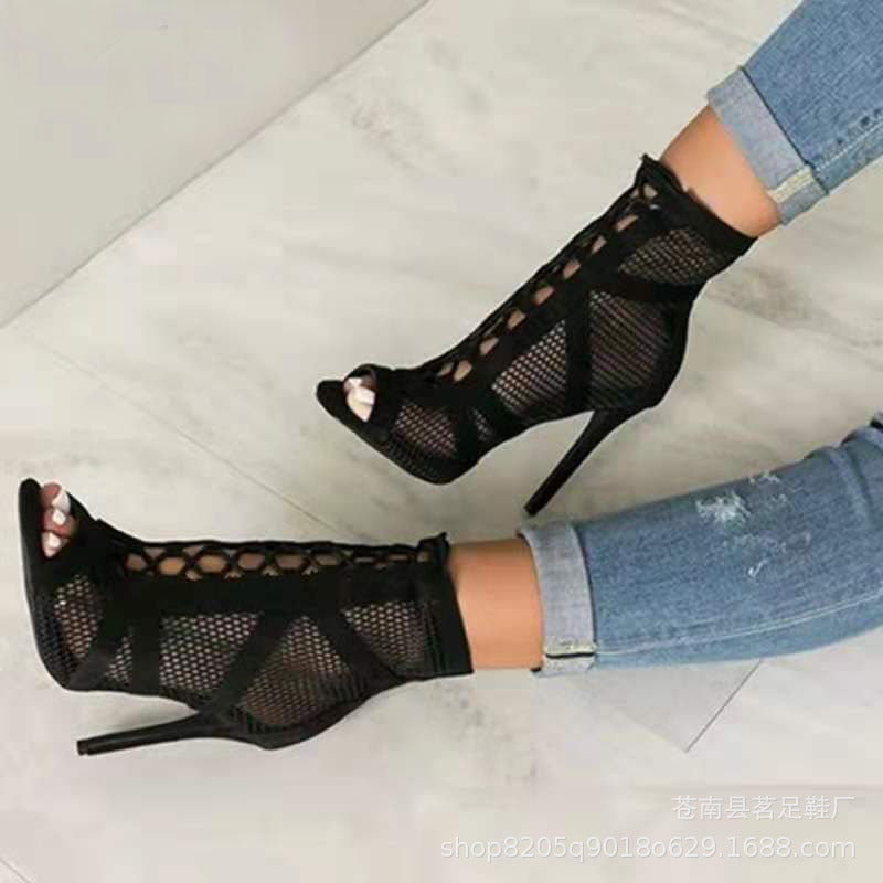 Chique Orthopedische Sandalen met Uniek Ontwerp