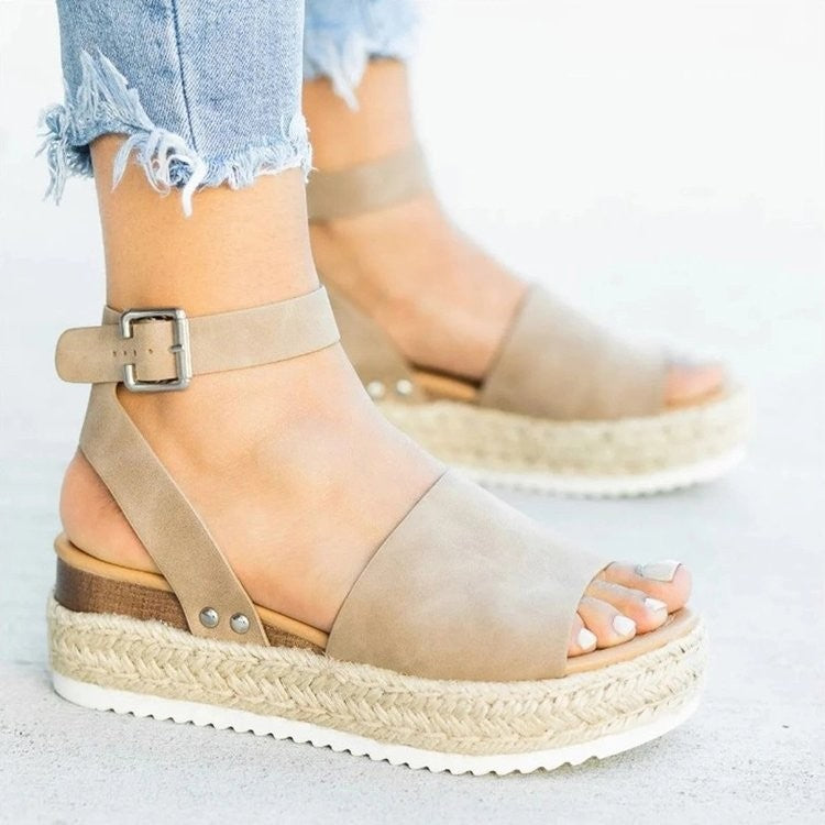Chique Orthopedische Sandalen met Uniek Ontwerp