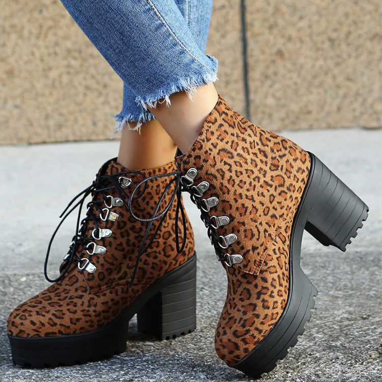 Sierlijke Orthopedische Laarzen voor Moderne Look