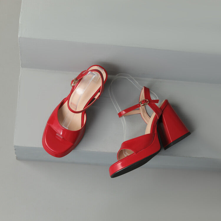 Sierlijke Orthopedische Sandalen voor Moderne Look