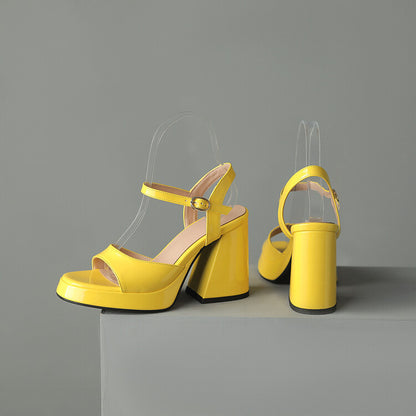 Sierlijke Orthopedische Sandalen voor Moderne Look