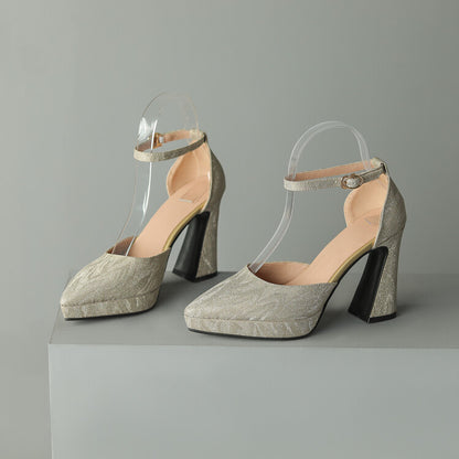 Chique Orthopedische Sandalen met Uniek Ontwerp