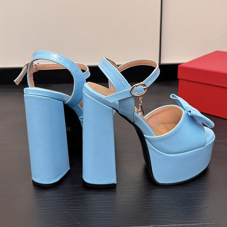 Chique Orthopedische Sandalen met Uniek Ontwerp