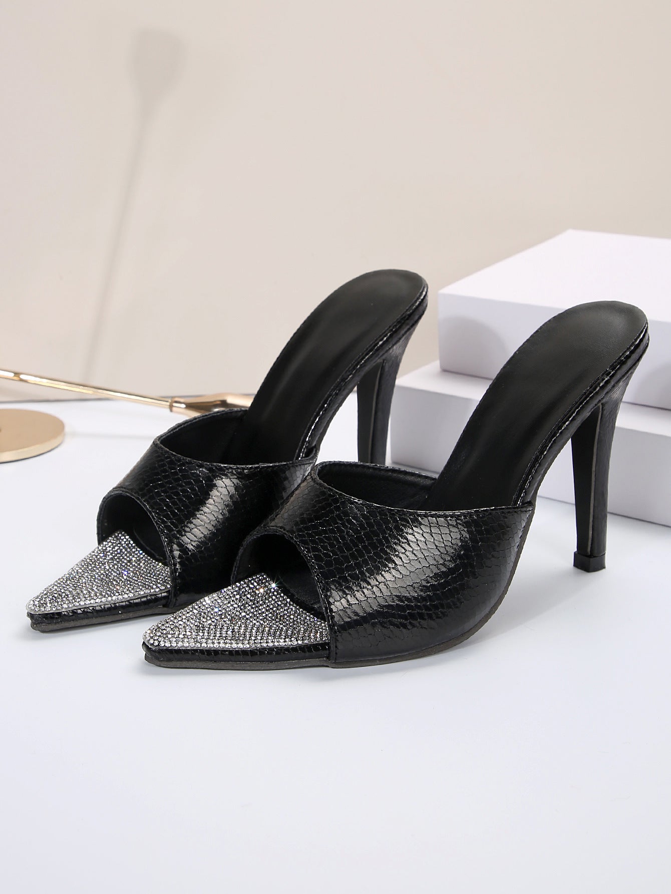 Chique Orthopedische Sandalen met Uniek Ontwerp
