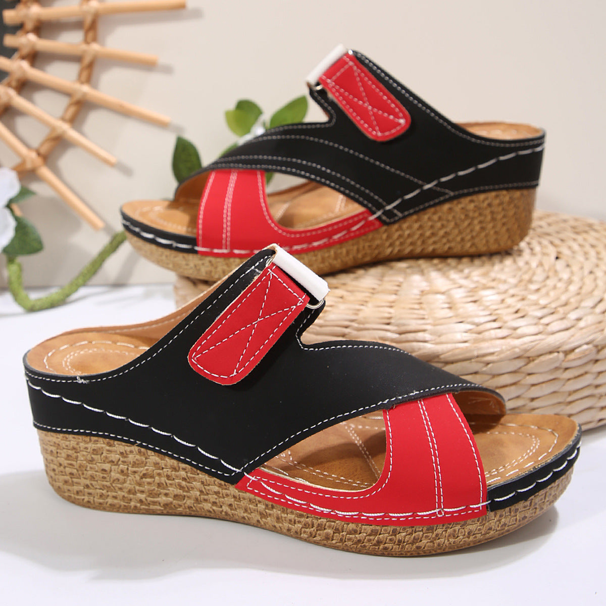 Chique Orthopedische Sandalen met Uniek Ontwerp
