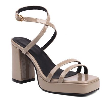 Prachtig Vervaardigde Orthopedische Sandalen