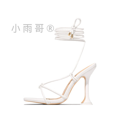 Chique Orthopedische Sandalen met Uniek Ontwerp