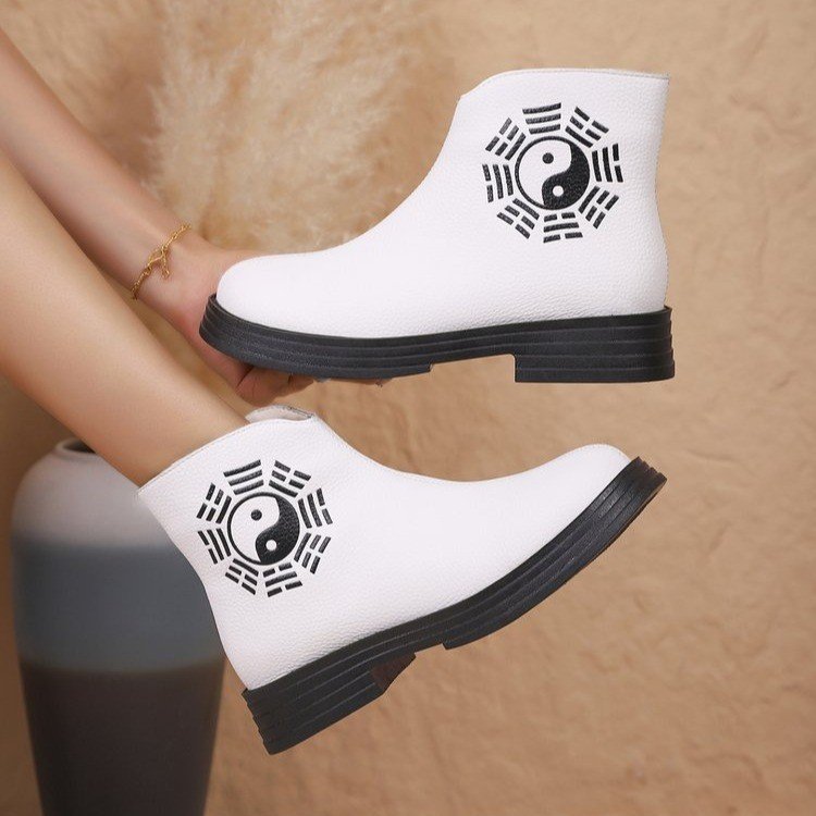 Klassieke Orthopedische Laarzen met Tijdloze Stijl