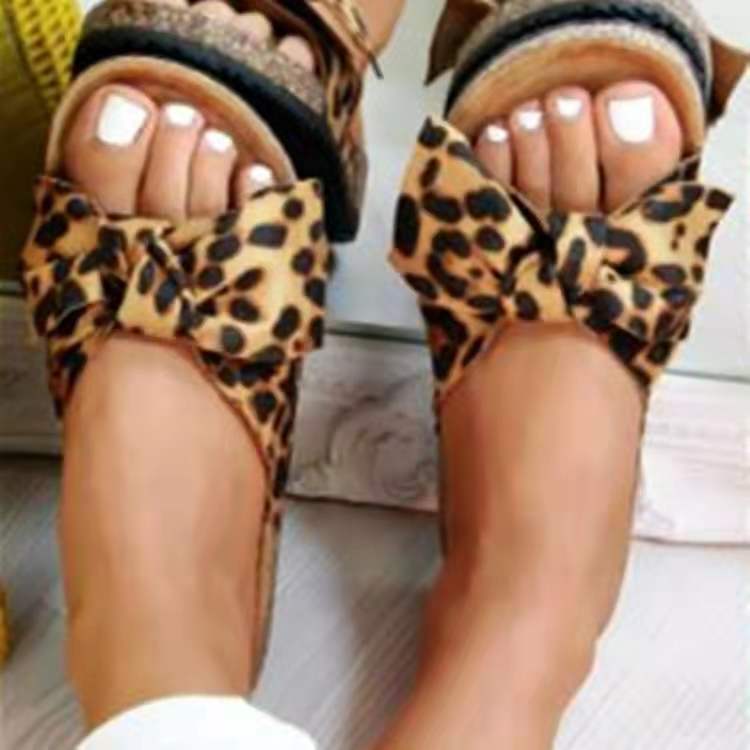 Chique Orthopedische Sandalen met Uniek Ontwerp
