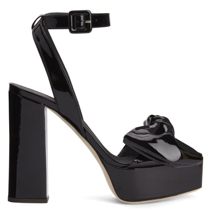 Sierlijke Orthopedische Sandalen voor Moderne Look