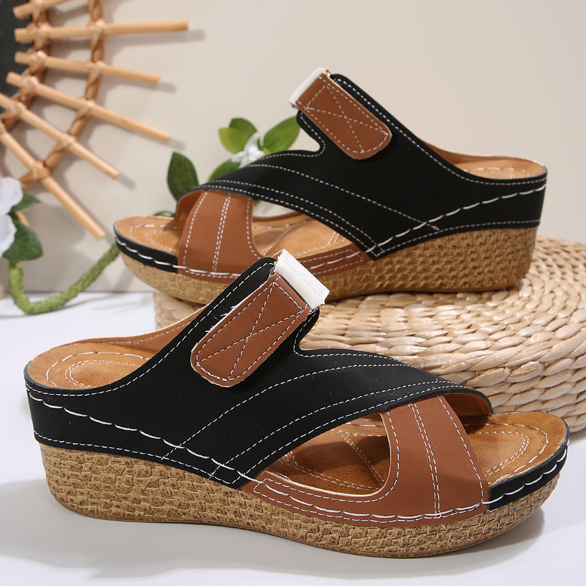 Chique Orthopedische Sandalen met Uniek Ontwerp