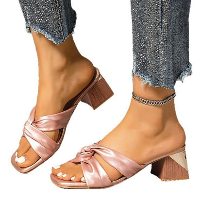 Sierlijke Orthopedische Sandalen voor Moderne Look