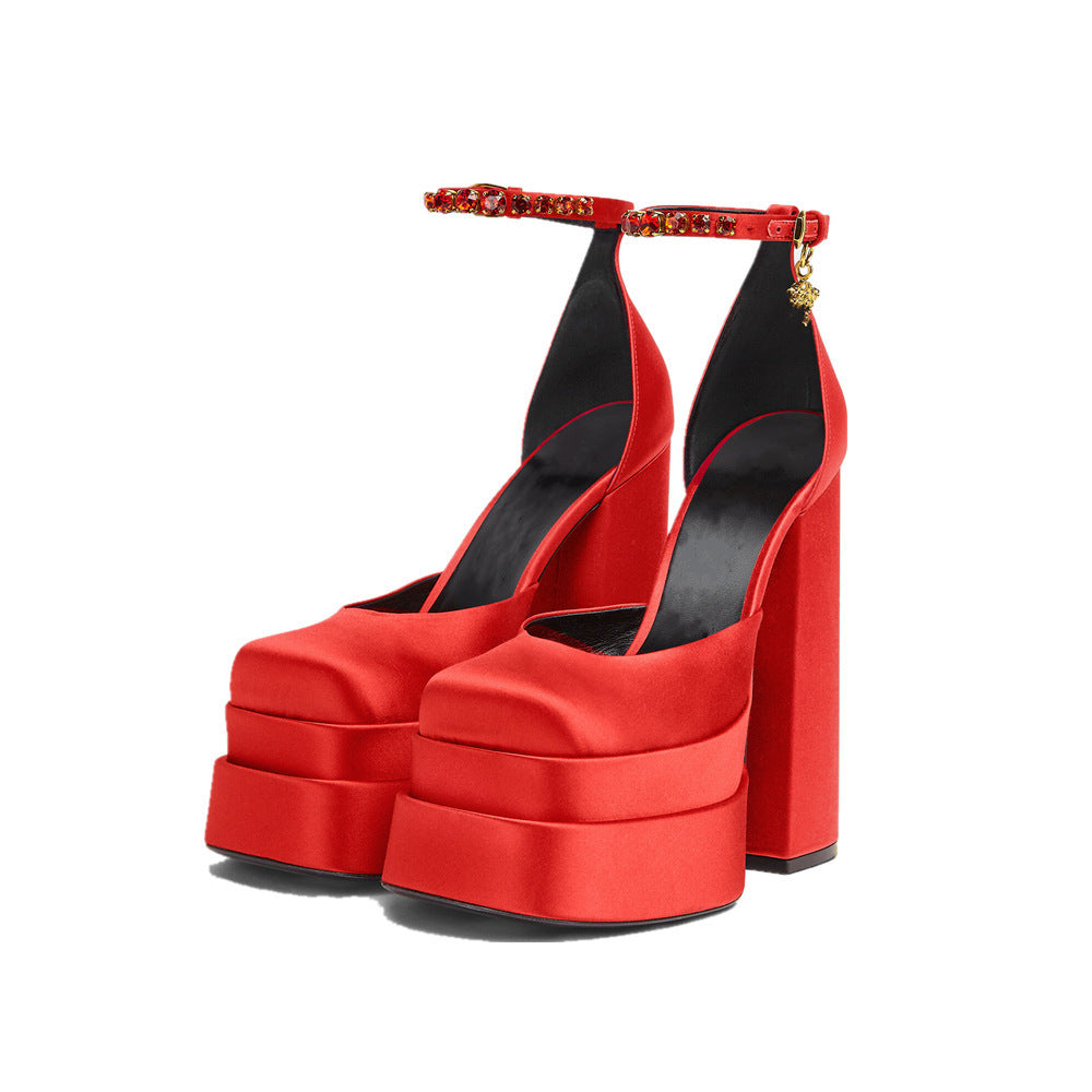 Sierlijke Orthopedische Sandalen voor Moderne Look