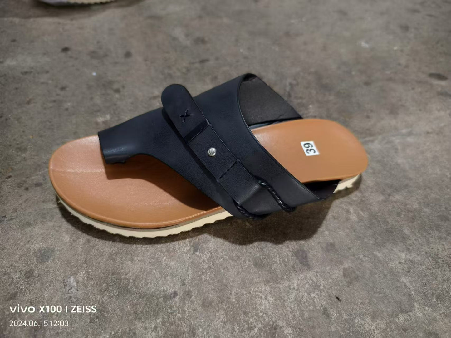 Prachtig Vervaardigde Orthopedische Sandalen