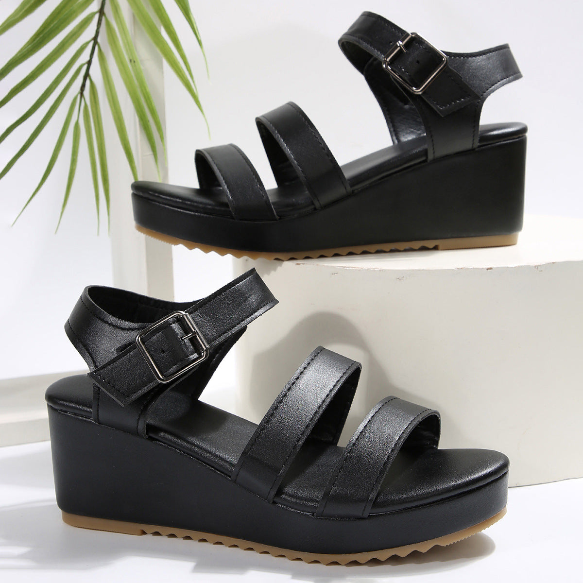 Chique Orthopedische Sandalen met Uniek Ontwerp