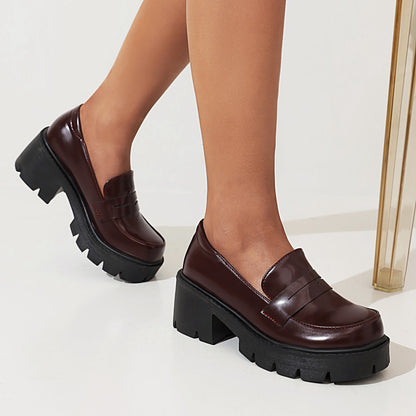 Chique Orthopedische Schoenen met Uniek Ontwerp