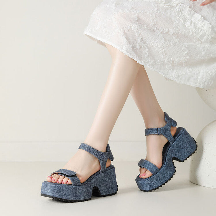 Prachtig Vervaardigde Orthopedische Sandalen
