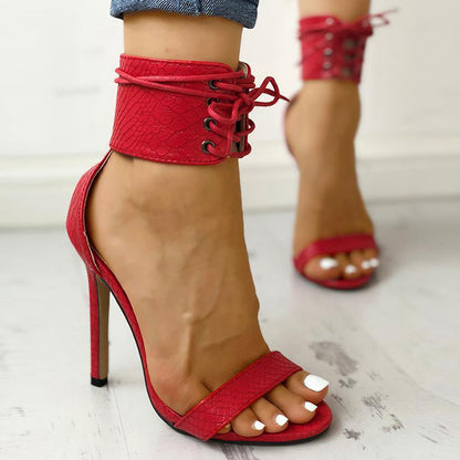 Sierlijke Orthopedische Sandalen voor Moderne Look
