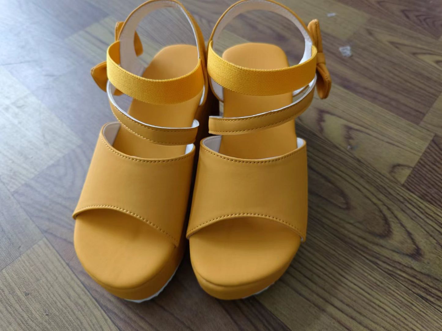 Prachtig Vervaardigde Orthopedische Sandalen